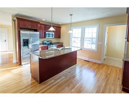 65 Russell St North Andover MA - Kitchen