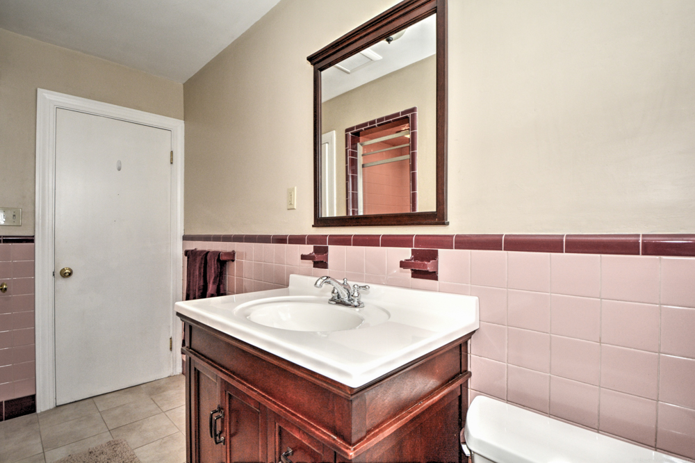 bathroom - 272 Massachusetts Ave North Andover, MA